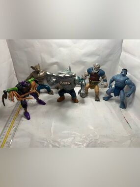 90s vintage Street Shark Gargoyles Beast Wars lot great condition